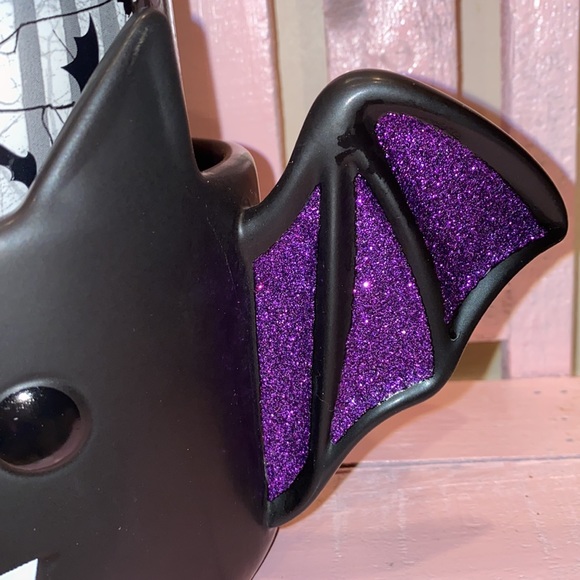 Halloween Bat 🦇 Candle Holder - Picture 4 of 10
